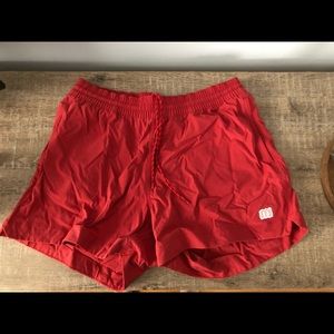 Topo Global Shorts